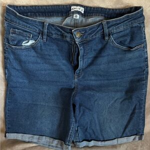 Ava & Viv Dark Blue Denim Cotton Shorts Women’s 20W